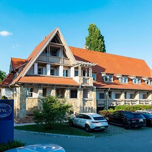 Balatonfoi Yacht Club